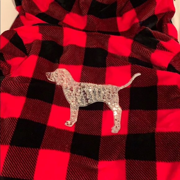 Victoria secret PINK fuzzy bath robe - Picture 3 of 4